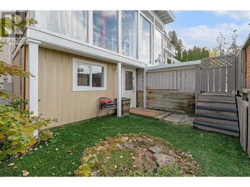 882 Toovey Road, Kelowna, BC - Outdoor