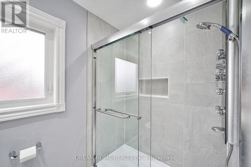 290 Harbord Street, Markham, ON - Indoor Photo Showing Bathroom