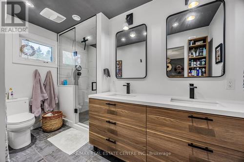 11 Brawton Drive, Caledon, ON - Indoor Photo Showing Bathroom