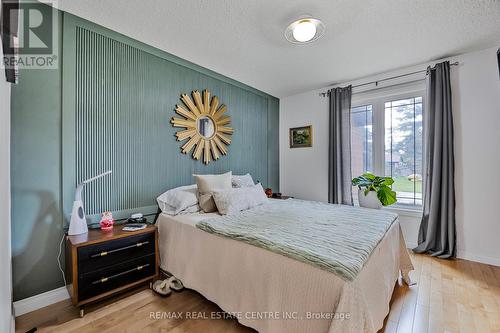 11 Brawton Drive, Caledon, ON - Indoor Photo Showing Bedroom