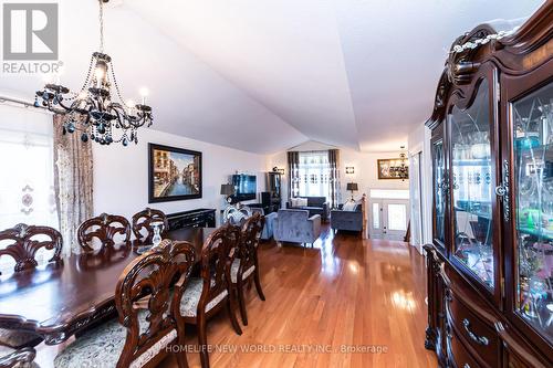 7 Lynbrook Lane, Welland, ON - Indoor Photo Showing Dining Room