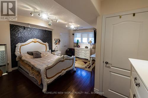 7 Lynbrook Lane, Welland, ON - Indoor Photo Showing Bedroom