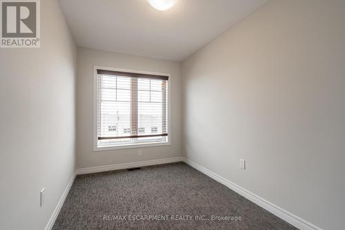 22 Hollywood Court, Cambridge, ON - Indoor Photo Showing Other Room