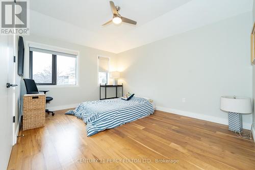 323 Douglas Avenue, Toronto, ON - Indoor Photo Showing Bedroom