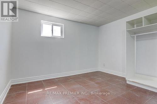 42 Wilmont Drive, Toronto, ON - Indoor Photo Showing Other Room