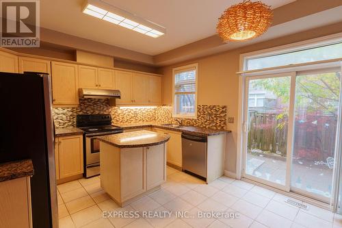 12 Routliffe Lane, Toronto, ON - Indoor Photo Showing Kitchen