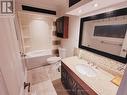 1290 Consort Crescent, Burlington, ON  - Indoor Photo Showing Bathroom 