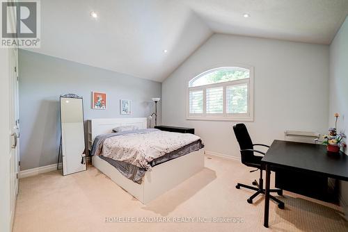 1293 Devon Road, Oakville, ON - Indoor Photo Showing Bedroom