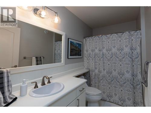 3514 Gordon Drive, Terrace, BC - Indoor Photo Showing Bathroom