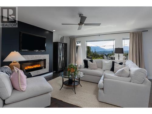 3514 Gordon Drive, Terrace, BC - Indoor Photo Showing Living Room With Fireplace