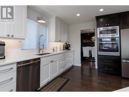 3514 Gordon Drive, Terrace, BC - Indoor Photo Showing Kitchen With Upgraded Kitchen