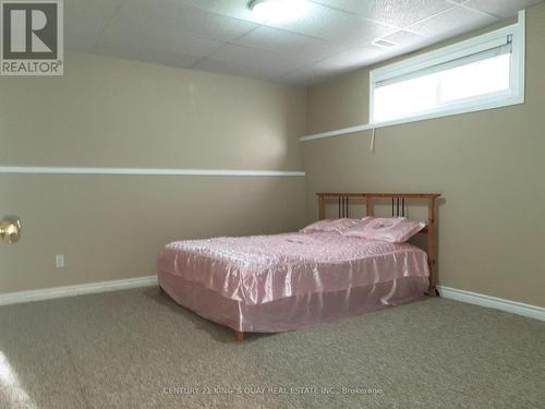 178 Wildwood Trail, Barrie, ON - Indoor Photo Showing Bedroom