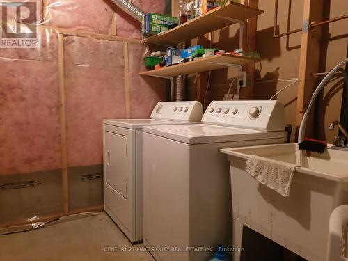 178 Wildwood Trail, Barrie, ON - Indoor Photo Showing Laundry Room