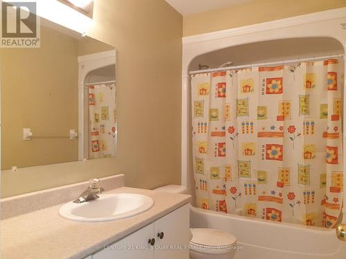 178 Wildwood Trail, Barrie, ON - Indoor Photo Showing Bathroom