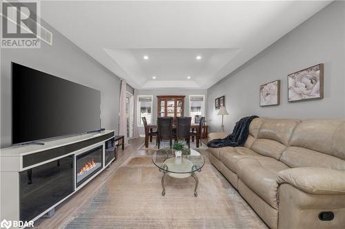 40 Lehtinen Crescent, Belleville, ON - Indoor Photo Showing Living Room