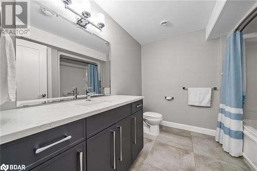 40 Lehtinen Crescent, Belleville, ON - Indoor Photo Showing Bathroom