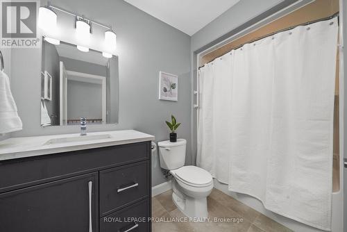 40 Lehtinen Crescent, Belleville, ON - Indoor Photo Showing Bathroom