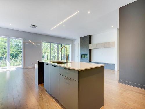 Overall view - 1090 Rue Jean-Vallerand, Boucherville, QC - Indoor Photo Showing Kitchen