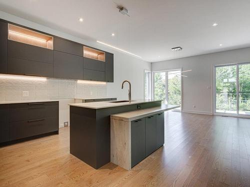 Kitchen - 1090 Rue Jean-Vallerand, Boucherville, QC - Indoor Photo Showing Kitchen