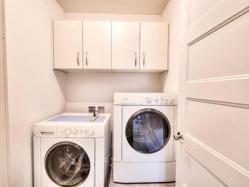 Interior - 304-116 Rue Dubois, Saint-Eustache, QC - Indoor Photo Showing Laundry Room