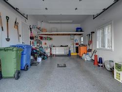 Garage - 