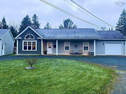 2338 Beaver Bank Road, Beaver Bank, NS 