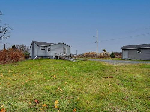 35 Pettipas Road, Terence Bay, NS 