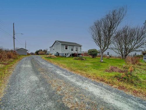 35 Pettipas Road, Terence Bay, NS 