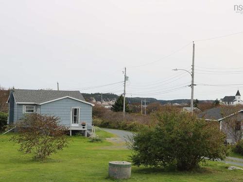 35 Pettipas Road, Terence Bay, NS 