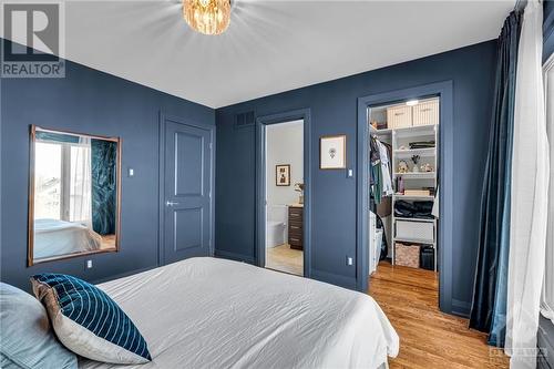 1131 Rockingham Avenue, Ottawa, ON - Indoor Photo Showing Bedroom