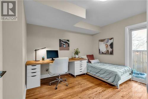 1131 Rockingham Avenue, Ottawa, ON - Indoor Photo Showing Bedroom