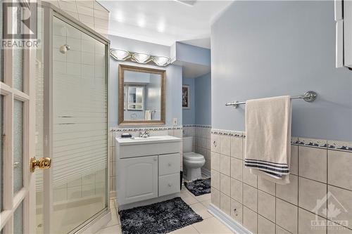 1839 Carrigan Drive, Ottawa, ON - Indoor Photo Showing Bathroom