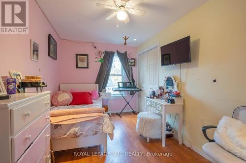 5062 Maple Street, Niagara Falls (211 - Cherrywood), ON - Indoor Photo Showing Other Room