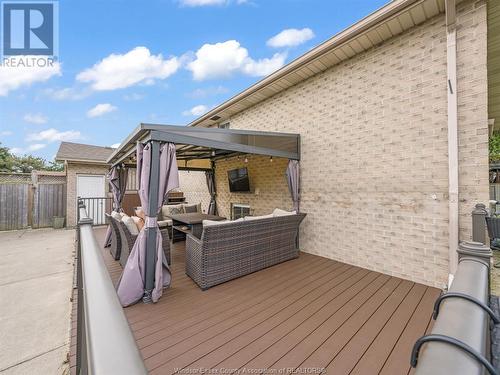 4120 Anthony Court, Windsor, ON - Outdoor With Deck Patio Veranda With Exterior