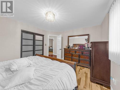 4120 Anthony Court, Windsor, ON - Indoor Photo Showing Bedroom