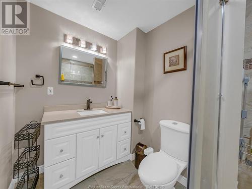 4120 Anthony Court, Windsor, ON - Indoor Photo Showing Bathroom