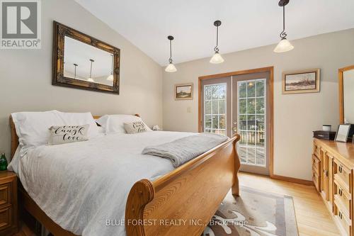 4396 Wellington Road 32, Cambridge, ON - Indoor Photo Showing Bedroom