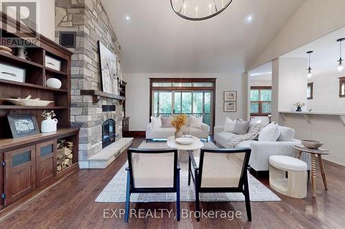 105 Stephens Street, Collingwood, ON - Indoor Photo Showing Living Room With Fireplace