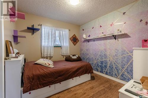 154 Coteau Street W, Moose Jaw, SK - Indoor Photo Showing Bedroom