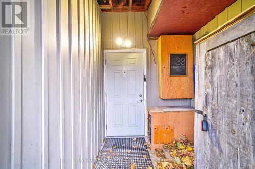 139 Main Street E, Milton, ON - Indoor Photo Showing Other Room