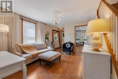 312 Clarence Street, Port Colborne, ON - Indoor Photo Showing Living Room