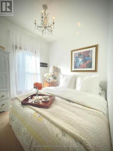 312 Clarence Street, Port Colborne, ON - Indoor Photo Showing Bedroom