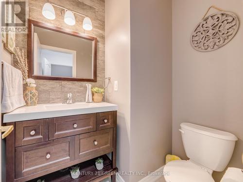 438 Harkin Place, Milton, ON - Indoor Photo Showing Bathroom