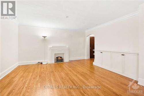 2C - 260 Metcalfe Street, Ottawa, ON - Indoor With Fireplace