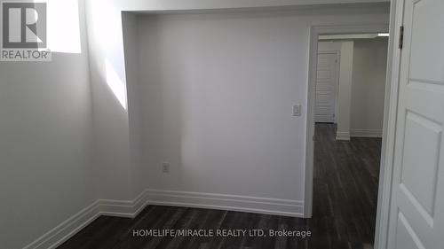 27 Cloverhaven Road, Brampton, ON - Indoor Photo Showing Other Room