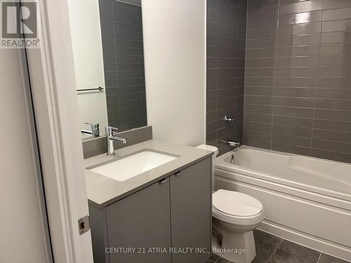 A316 - 3210 Dakota Common, Burlington, ON - Indoor Photo Showing Bathroom