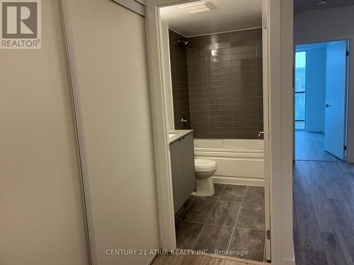 A316 - 3210 Dakota Common, Burlington, ON - Indoor Photo Showing Bathroom