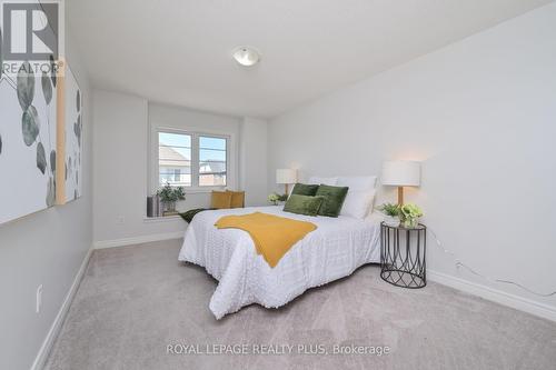 3898 Koenig Road, Burlington, ON - Indoor Photo Showing Bedroom