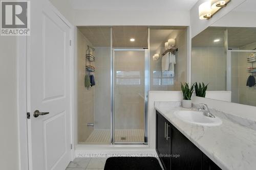 636 Leatherleaf Landing, Milton, ON - Indoor Photo Showing Bathroom