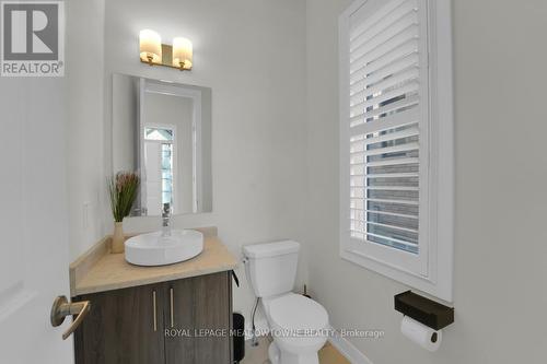 636 Leatherleaf Landing, Milton, ON - Indoor Photo Showing Bathroom